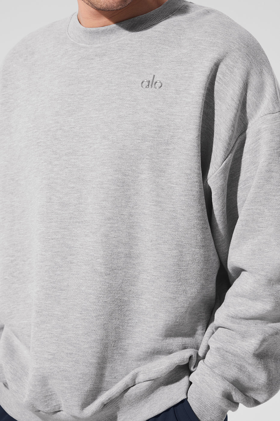 Accolade Crew Neck Pullover - Athletic Heather Grey Man