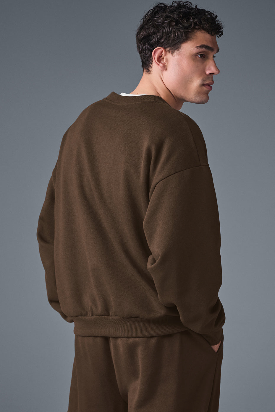 Accolade Crew Neck Pullover - Espresso Man