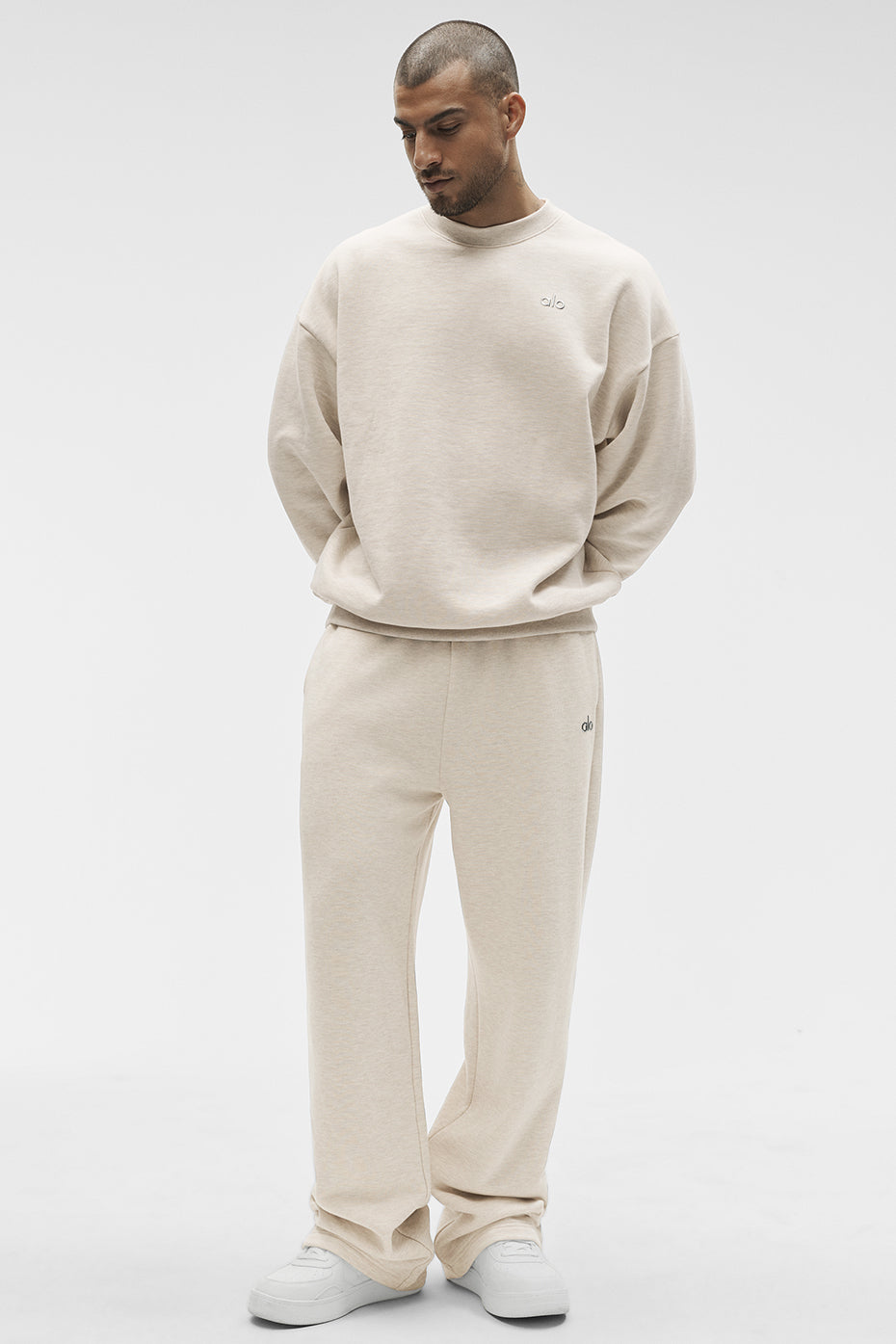 Accolade Crew Neck Pullover - Oatmeal Heather Man