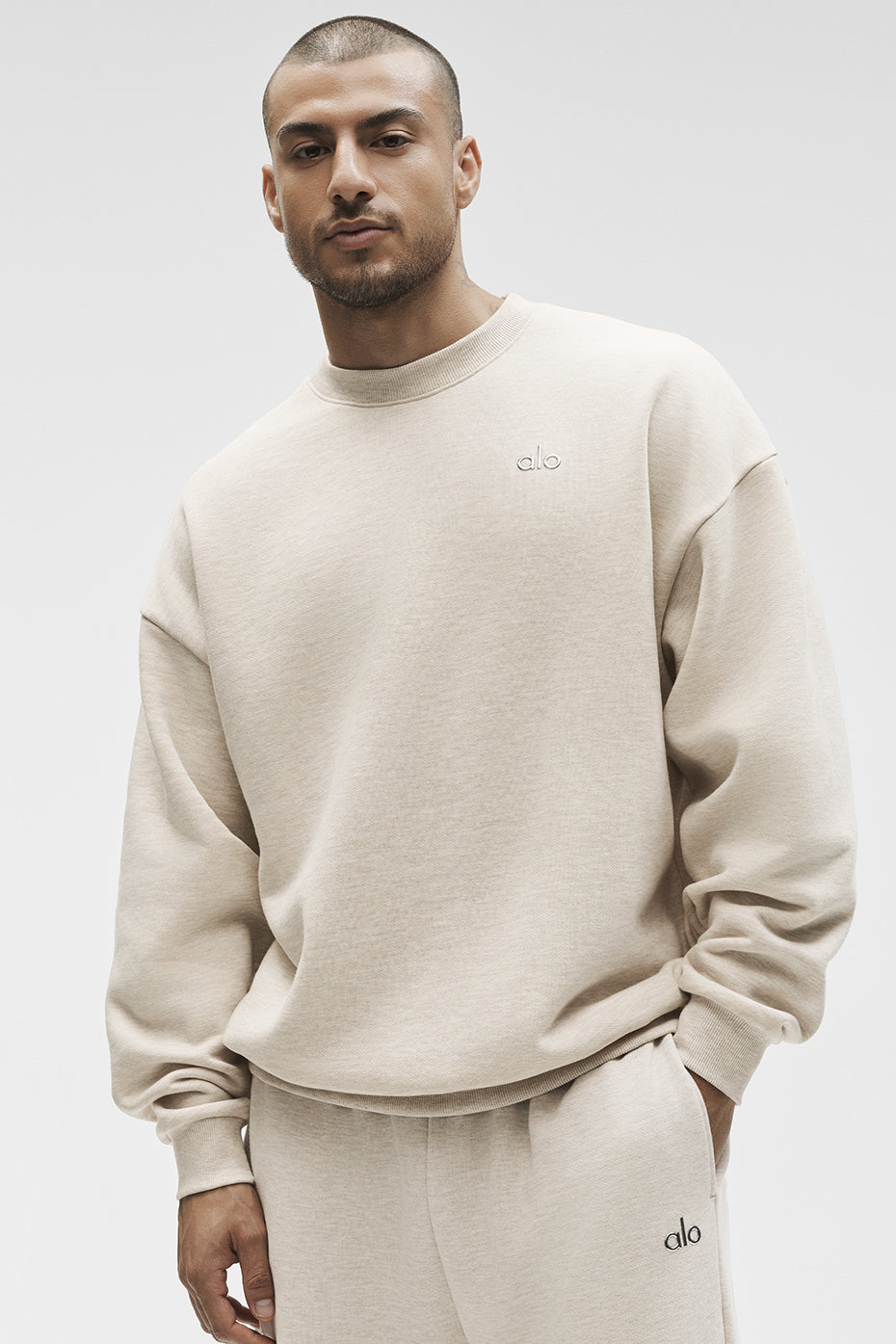 Accolade Crew Neck Pullover - Oatmeal Heather Man