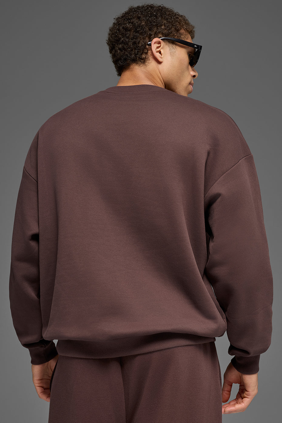 Accolade Crew Neck Pullover - Brownstone Man