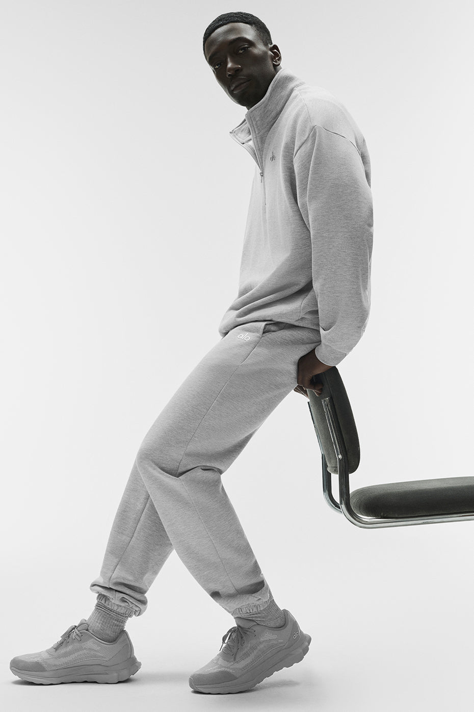 Accolade 1/4 Zip Pullover - Athletic Heather Grey Man
