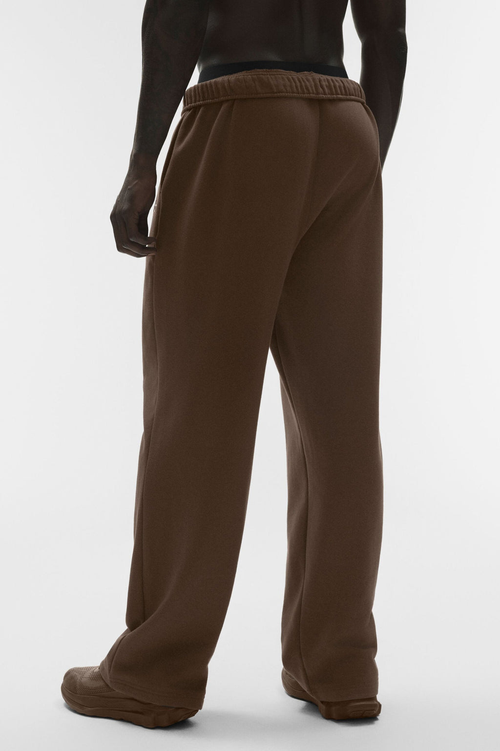 Accolade Straight Leg Sweatpant - Espresso Man