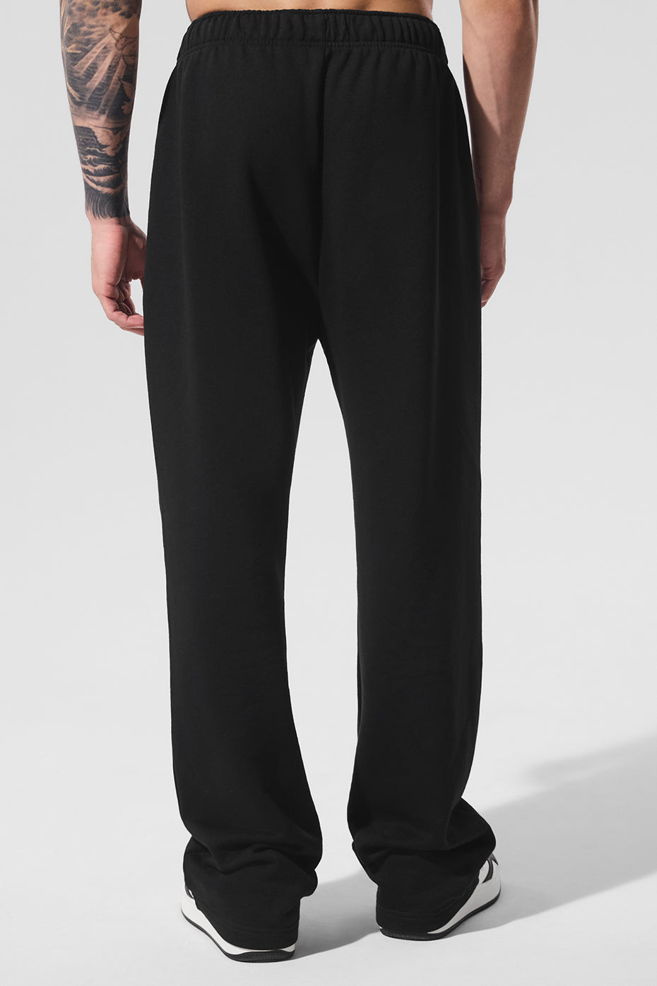Accolade Straight Leg Sweatpant - Black Man