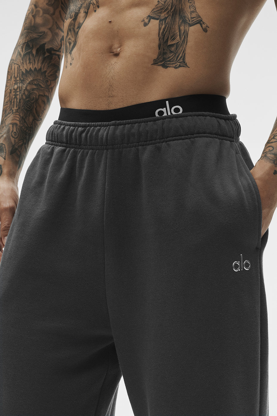 Accolade Straight Leg Sweatpant - Anthracite Man