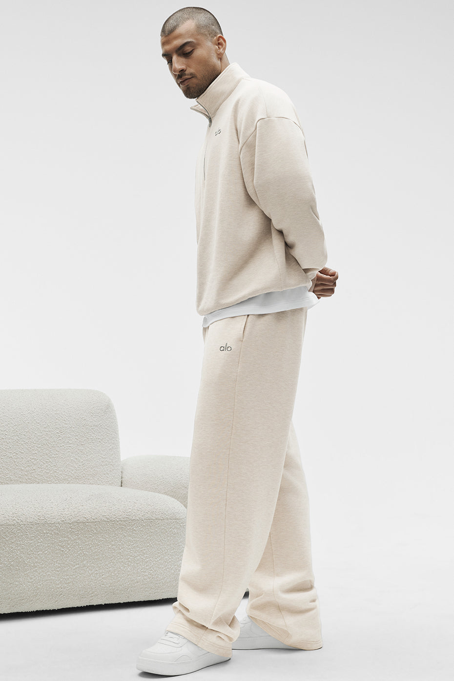 Accolade Straight Leg Sweatpant - Oatmeal Heather Man