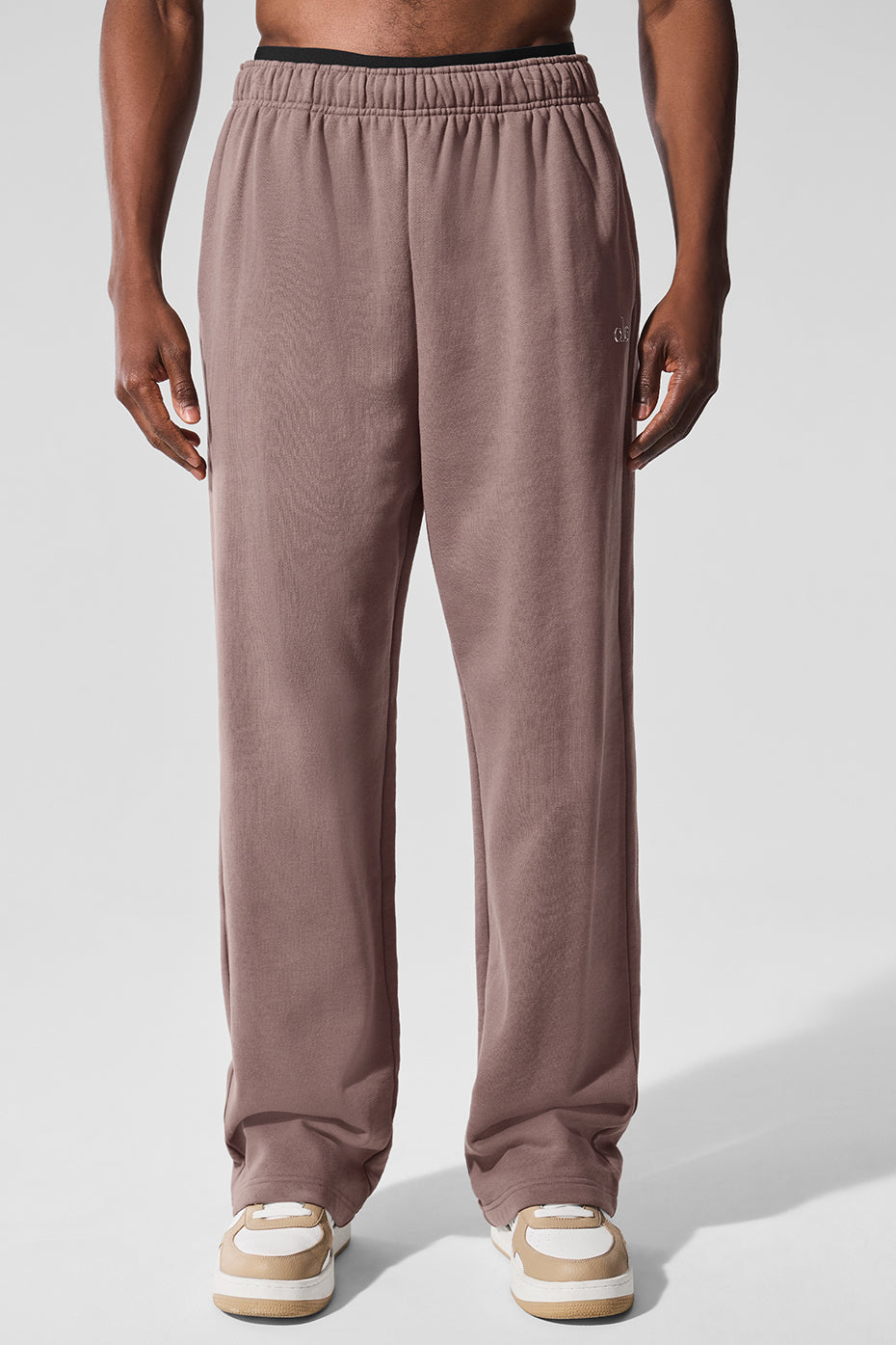 Accolade Straight Leg Sweatpant - Mushroom Man