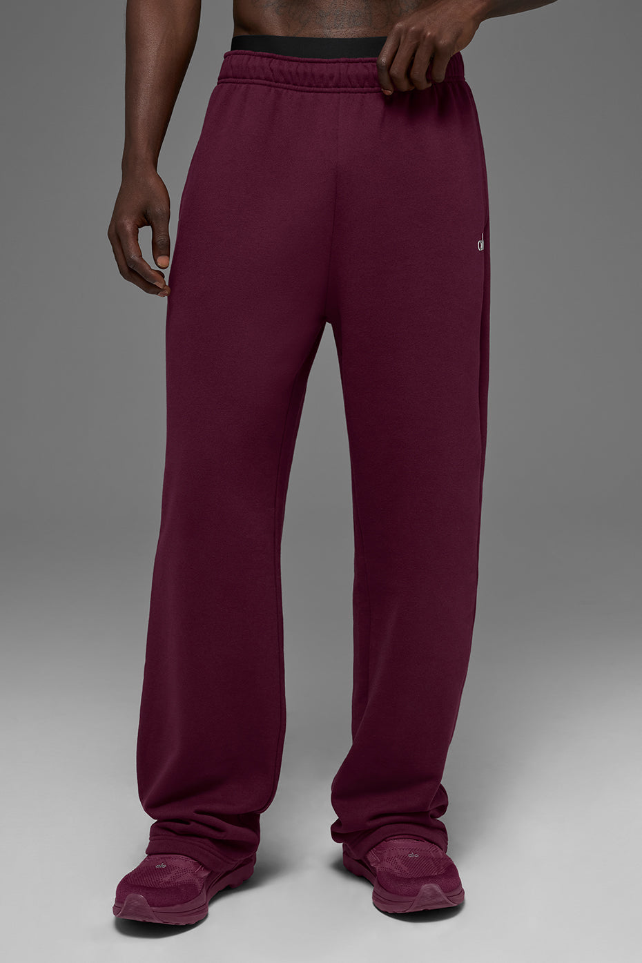 Accolade Straight Leg Sweatpant - Burgundy Man