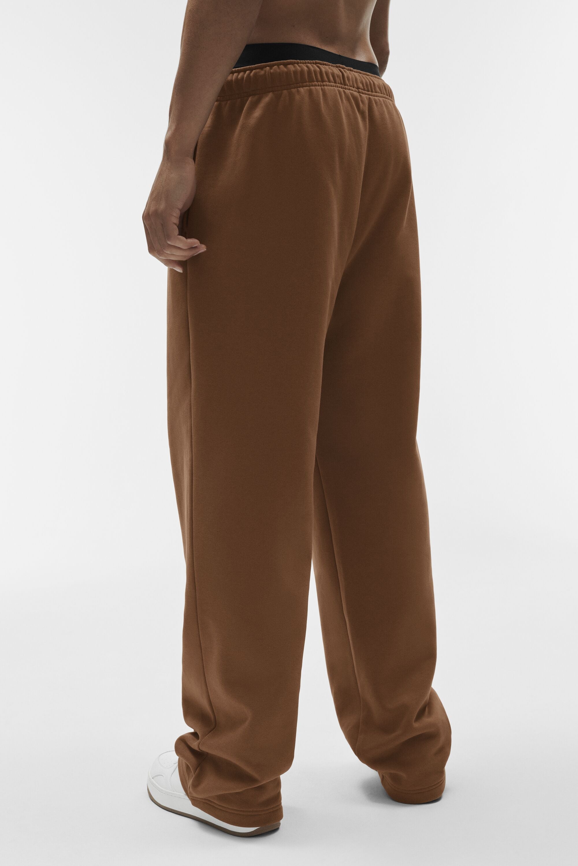 Accolade Straight Leg Sweatpant - Sun Kissed Brown Man