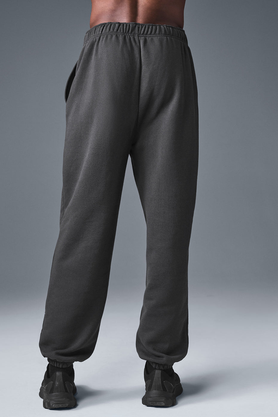Accolade Sweatpant - Anthracite Man