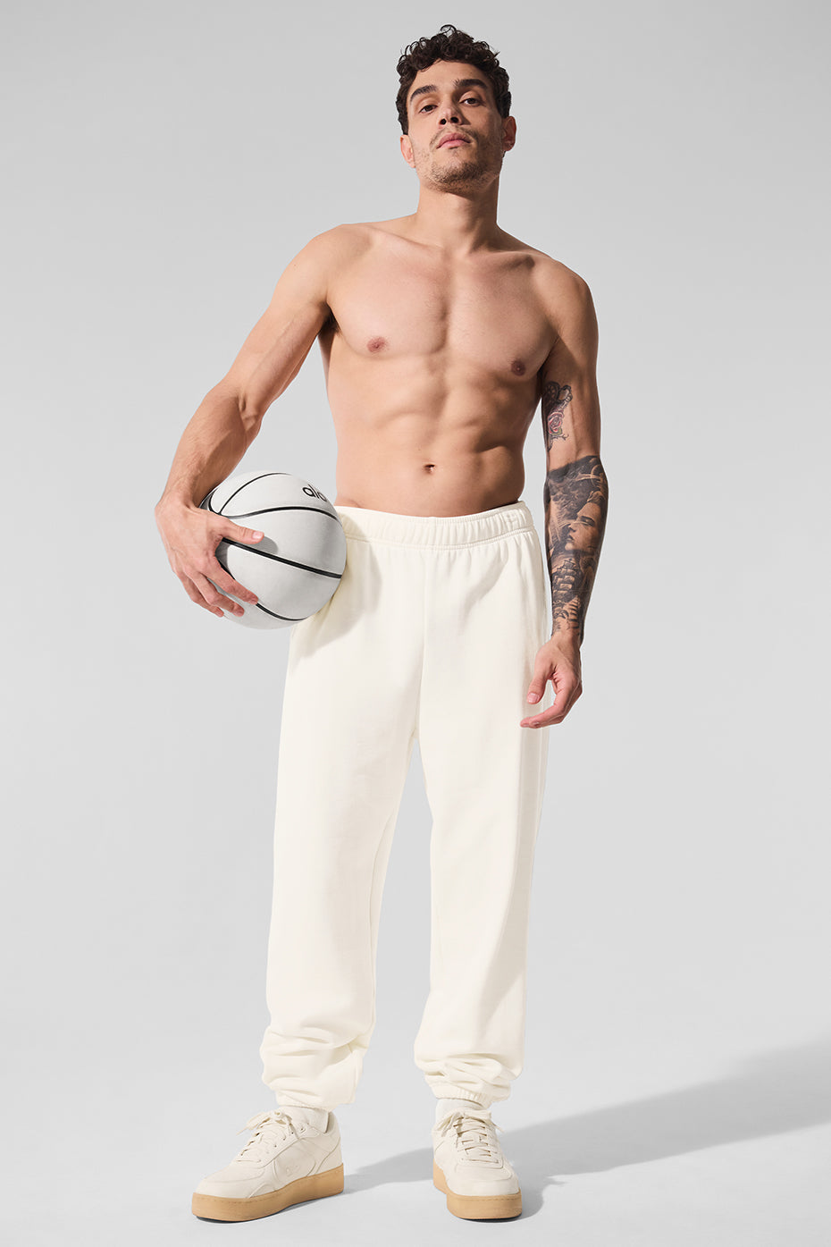 Accolade Sweatpant - Ivory Man