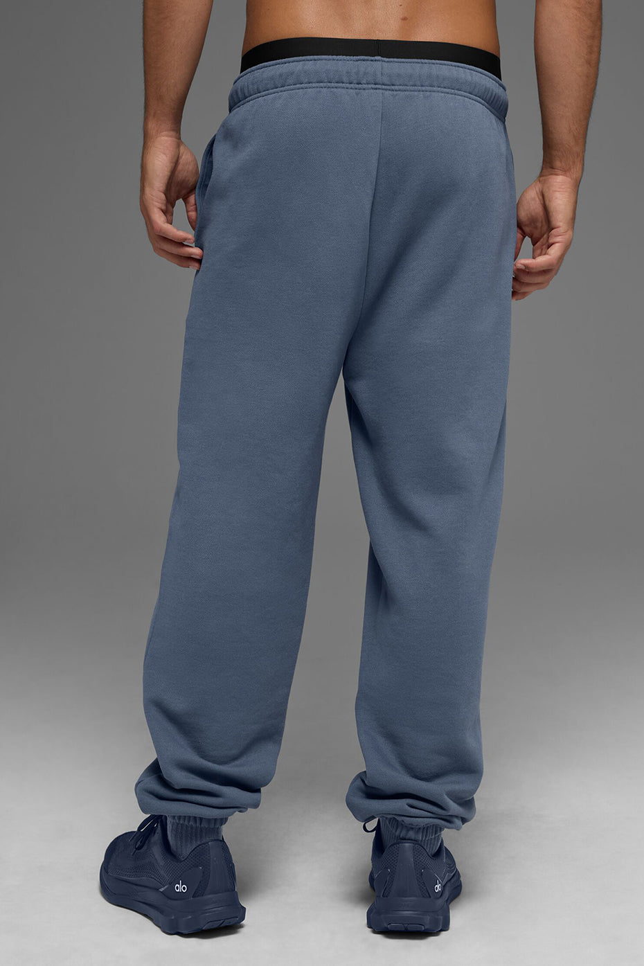 Accolade Sweatpant - Bluestone Man