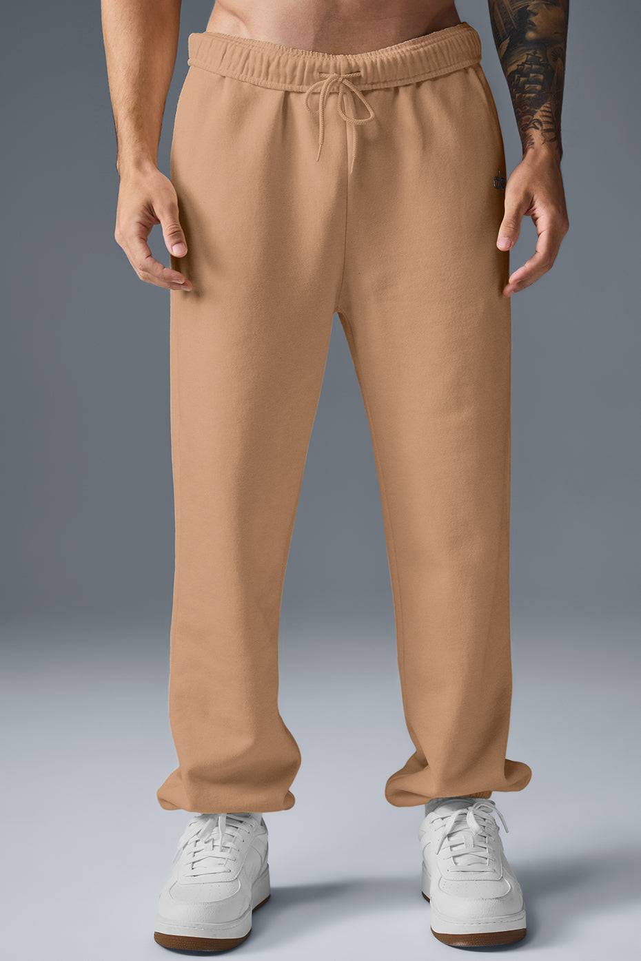 Accolade Sweatpant - Toasted Almond Man