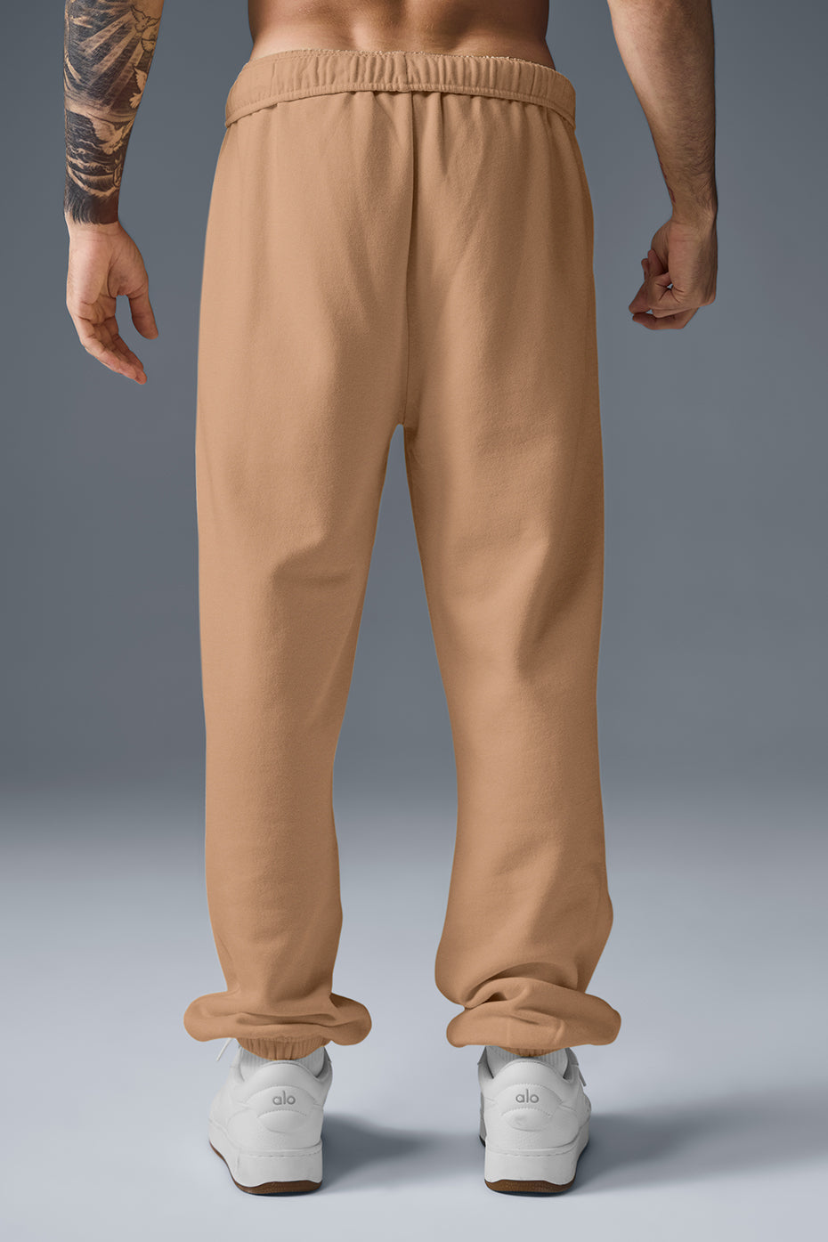 Accolade Sweatpant - Toasted Almond Man