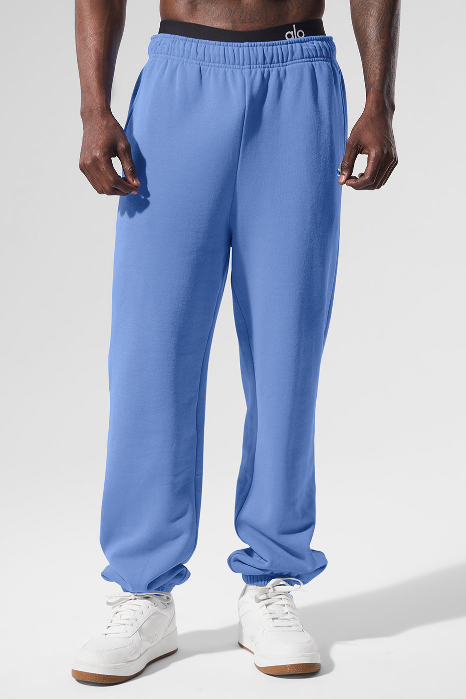 Accolade Sweatpant - Crystal Clear Blue Man