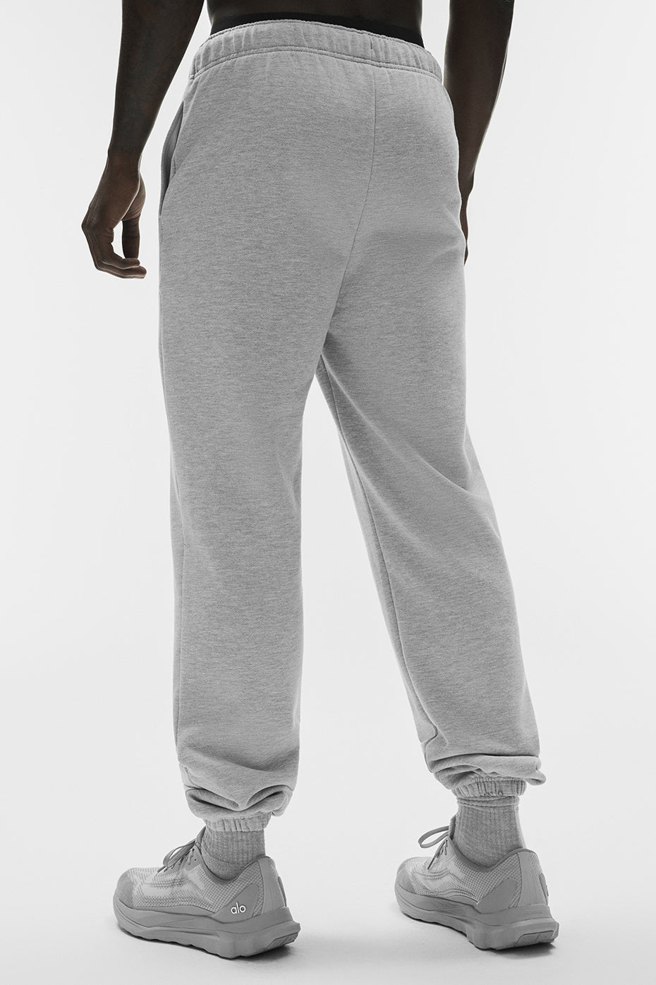 Accolade Sweatpant - Athletic Heather Grey Man